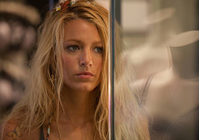 Blake Lively In Savages Bio And Photos The Snipe News